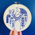 Charger l&#39;image dans la galerie, Ensemble de broderie CHEVAL HYGGE
