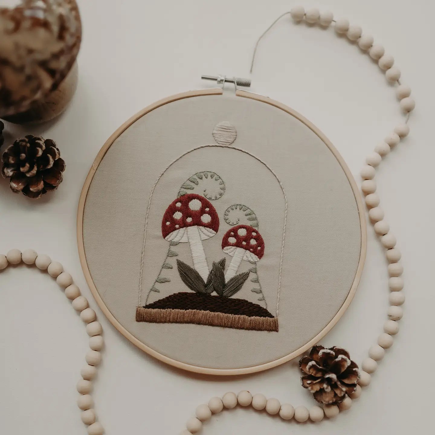 Ensemble de broderie TERRARIUM DE CHAMPIGNONS