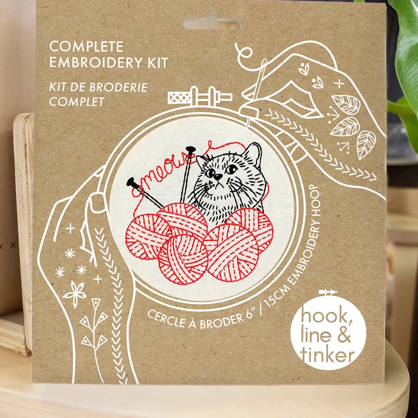 Ensemble de broderie CHAT ET BALLES DE LAINE