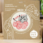 Charger l&#39;image dans la galerie, Ensemble de broderie CHAT ET BALLES DE LAINE
